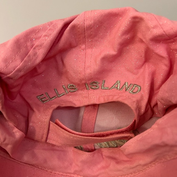 NY Ellis Island Glitter Pink Cap - Picture 4 of 4